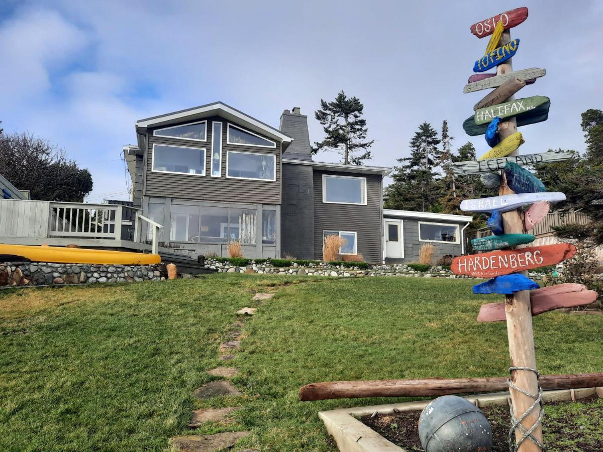 Oceanfront Paradise Comox Buitenkant foto